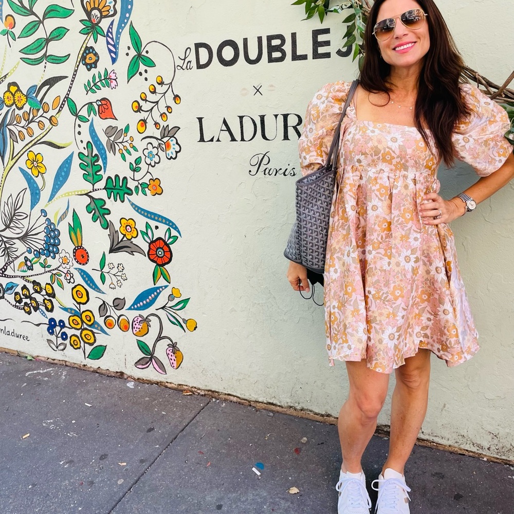 Meet your Posher, Aliki